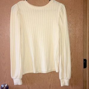 Puffy long sleeve